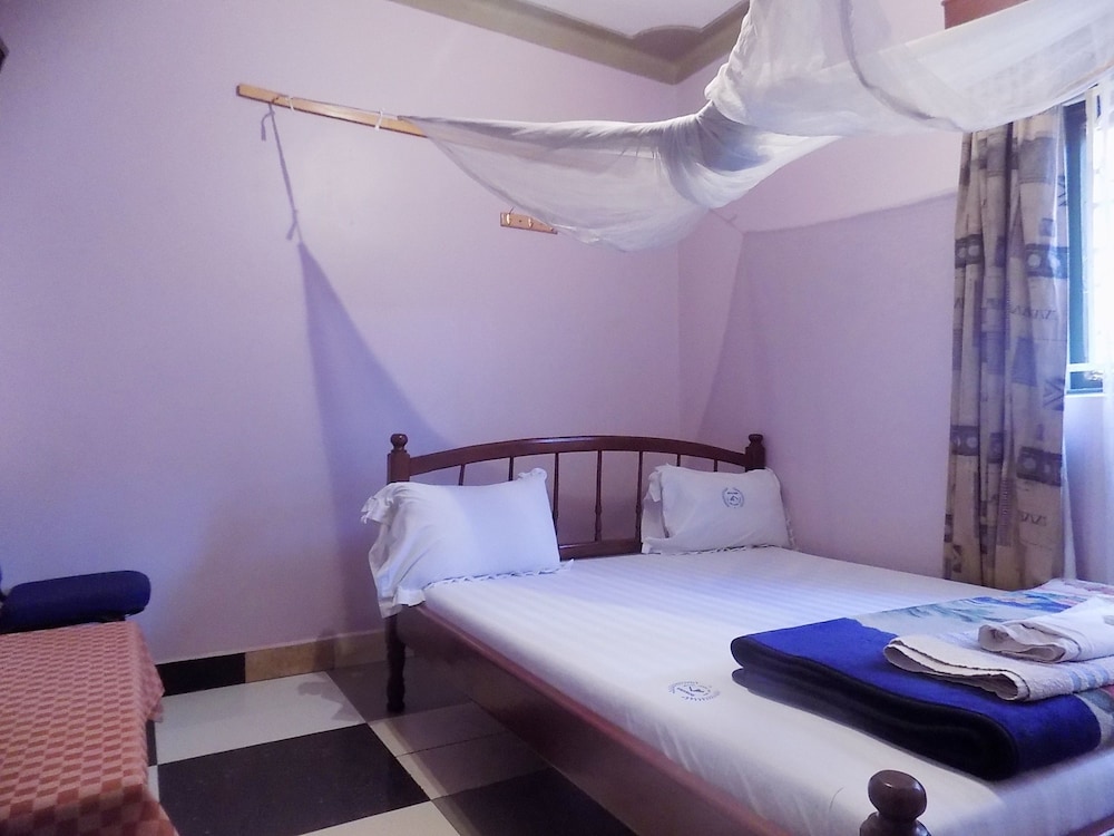 Rosama Guest House