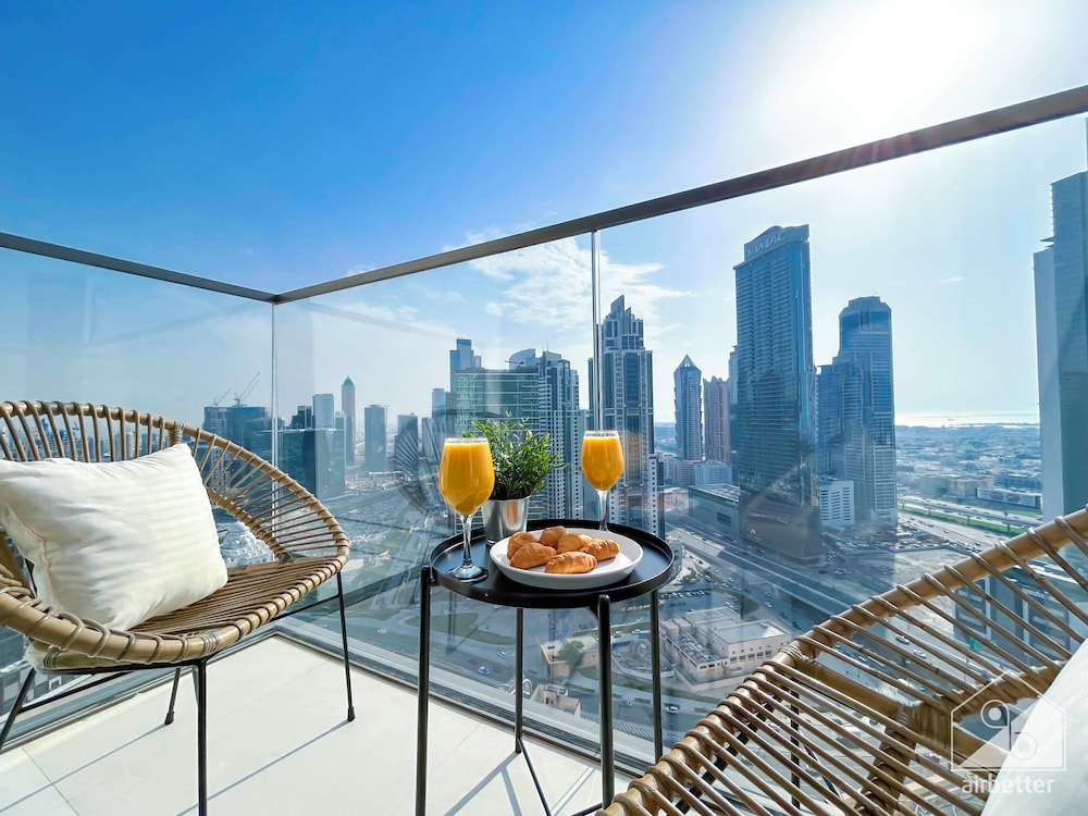 Elegance at Burj Crown Downtown Balcony & View