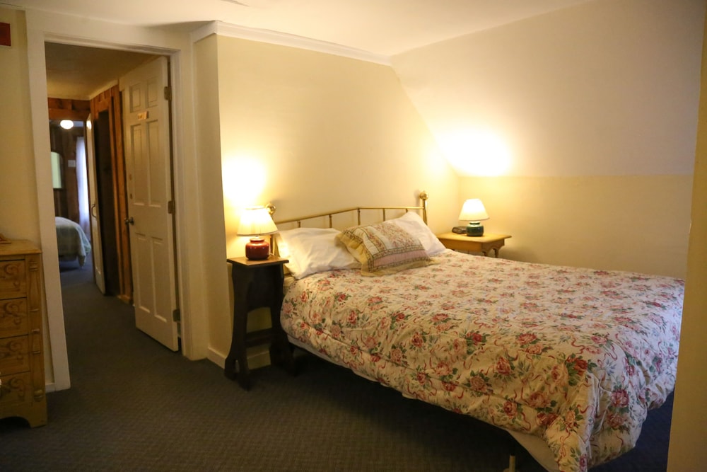 Plymouth Vacations - Salt Ash Inn - Property Image 26