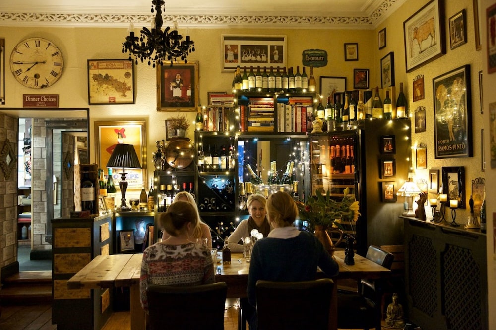 Yann's at Glenearn House