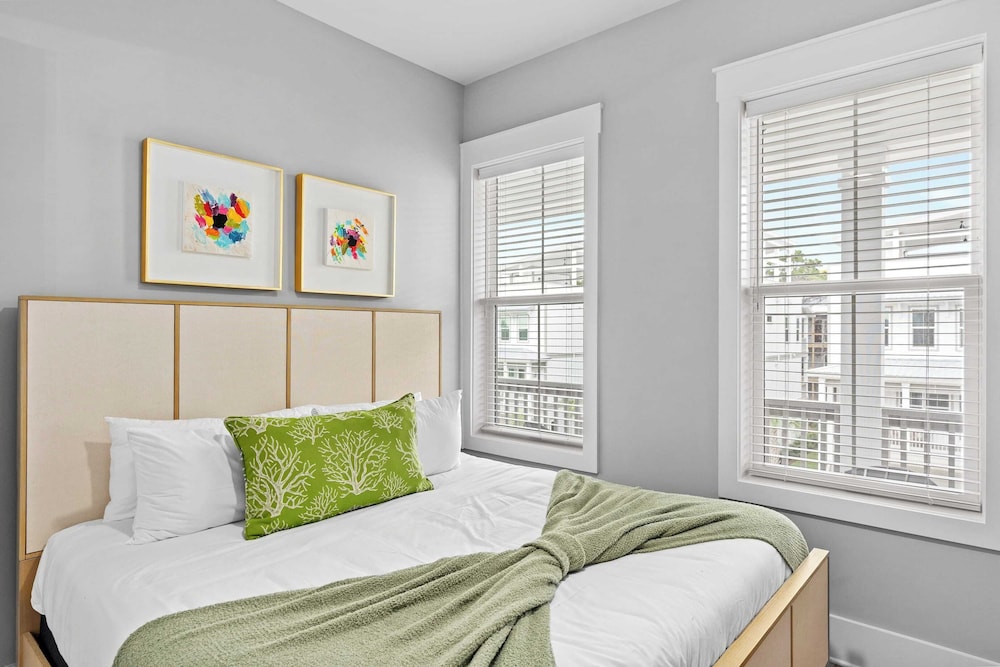 Rooftop Deck w/ Ocean View, Pool, Walk to Beach! Coastal Canopy by Avantstay