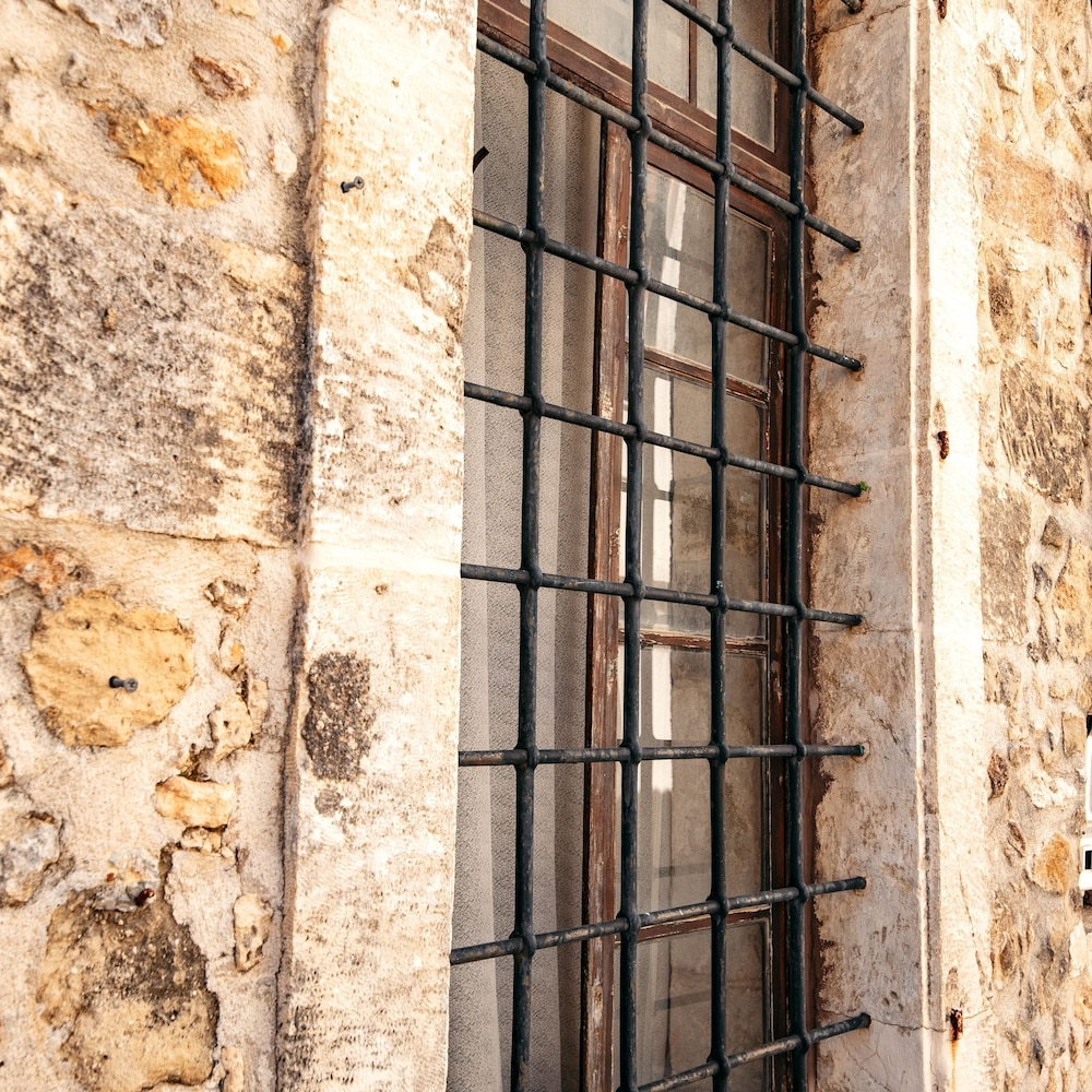 Vaulted Village House Maroulas