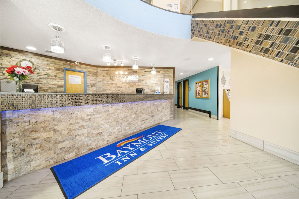 Baymont by Wyndham Muncie Near Ball State University view 2