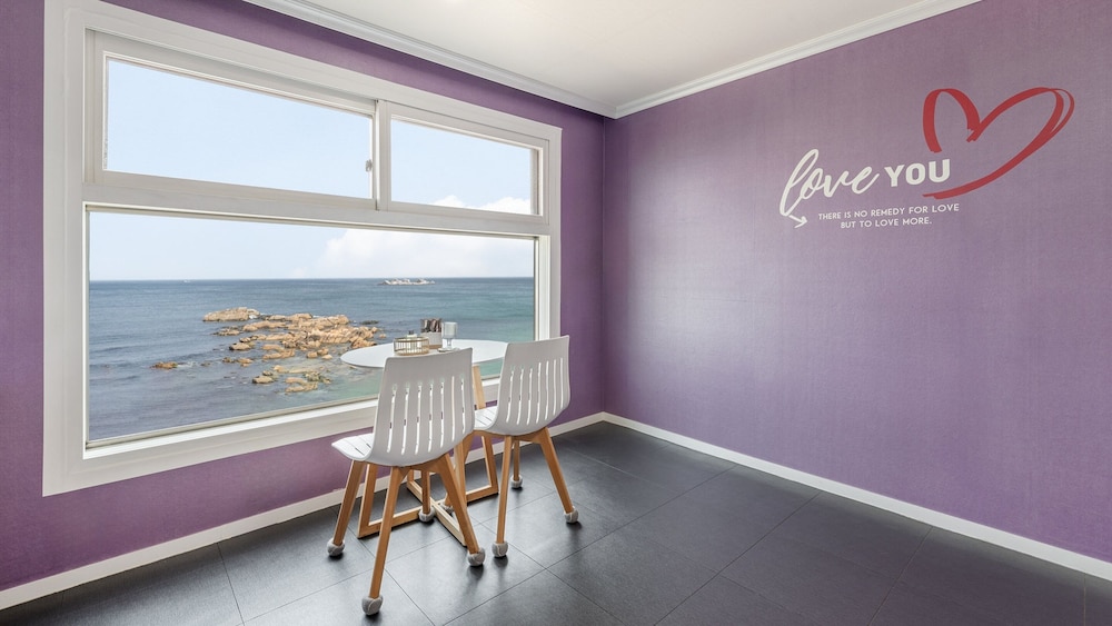 Goseong Napoli House Pension