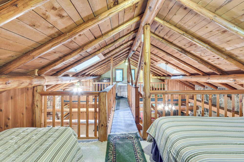 Authentic Log Cabin w/ Private Pond in Glidden