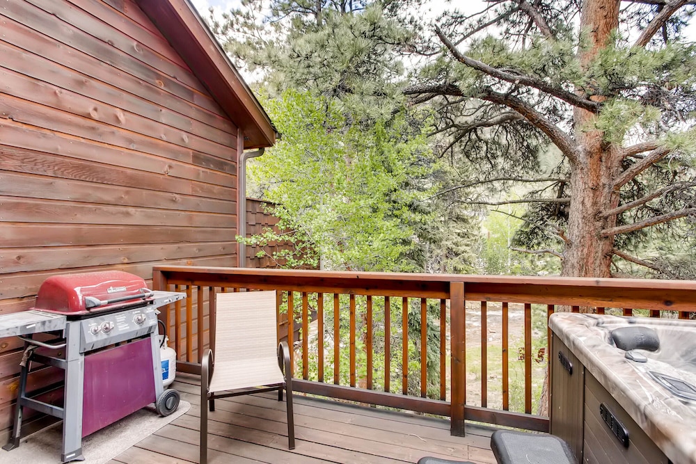 Estes Park Condos - Property Image 51