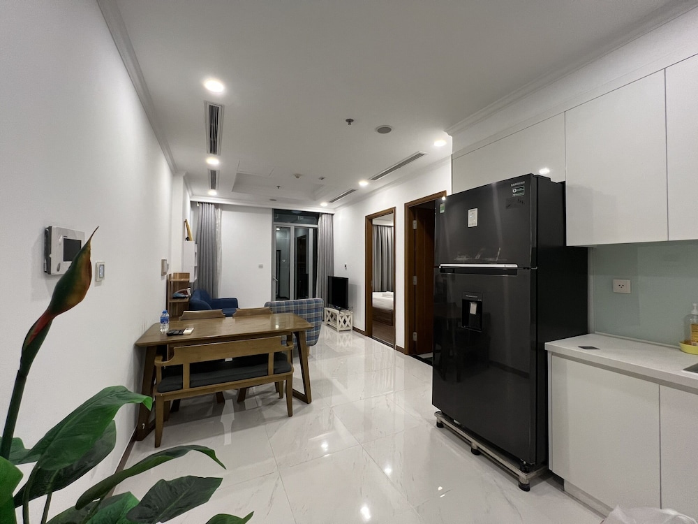 Landmark Apartment in Vinhomes Central Park