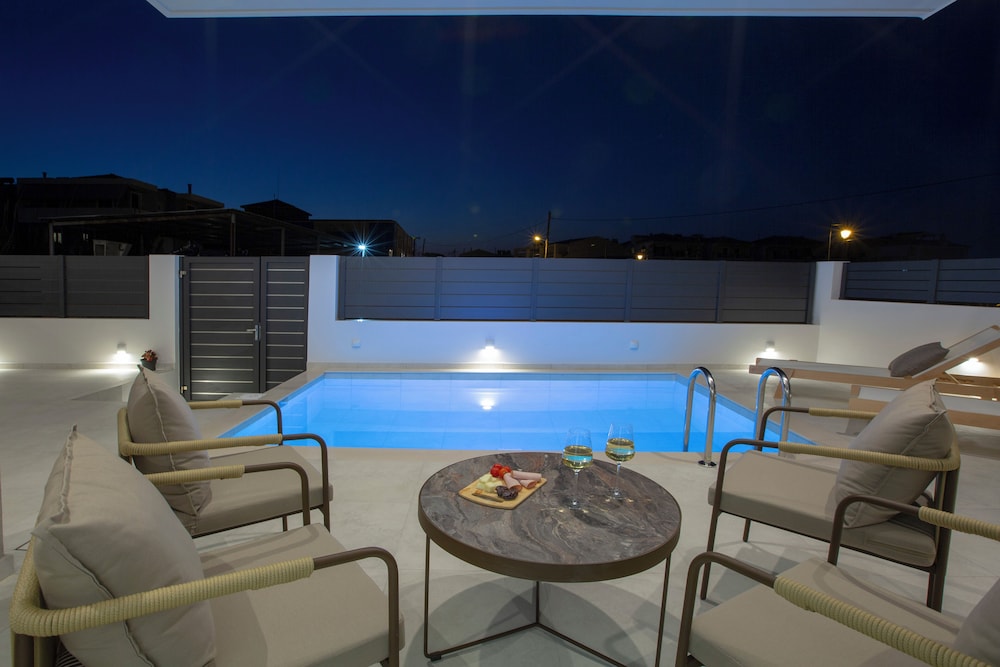 Pomaria Boutique Residences