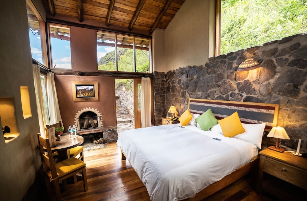 Sacred Dreams Lodge