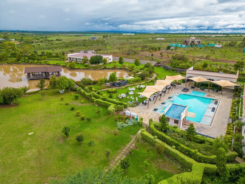 Maiyan Luxury Resort