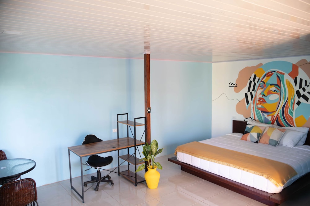 La Fortuna Living Room