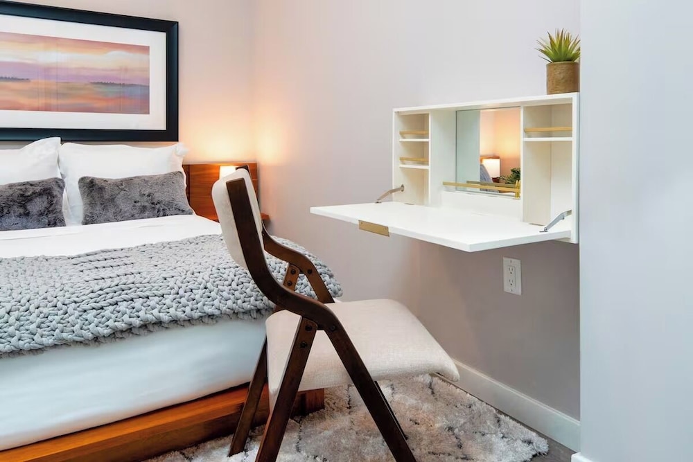Luxury Apartments by Hyatus at Central Philly
