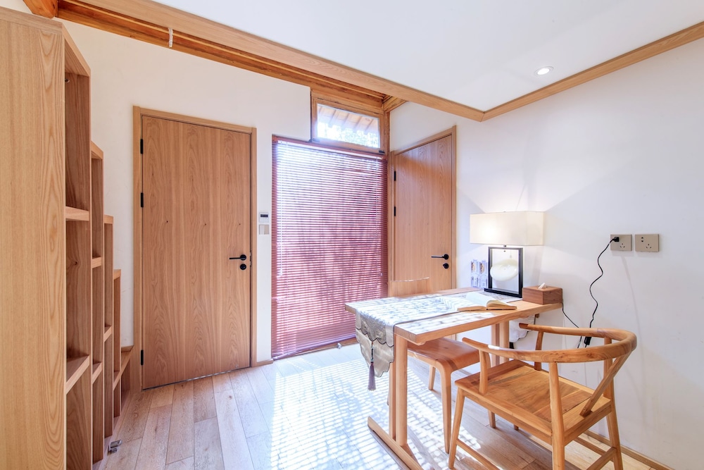 ISVARA Culture Homestay Li Mu Space