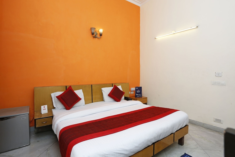 OYO 834 Hotel Aashirwaad