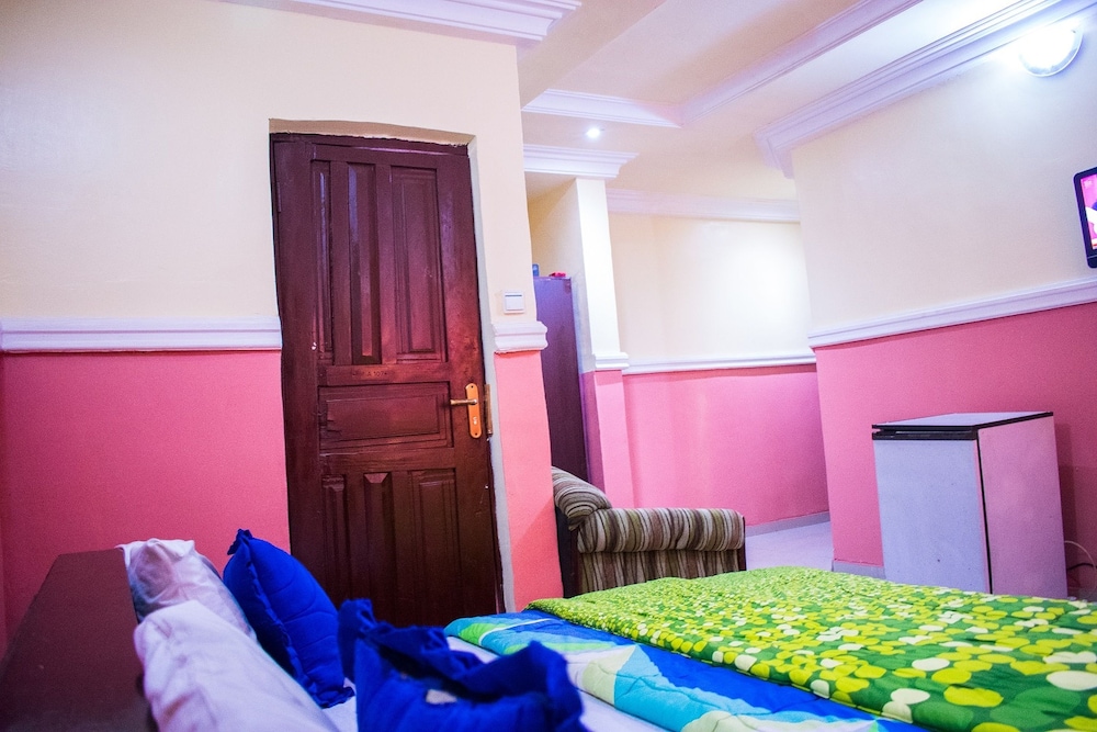 Maria Suites