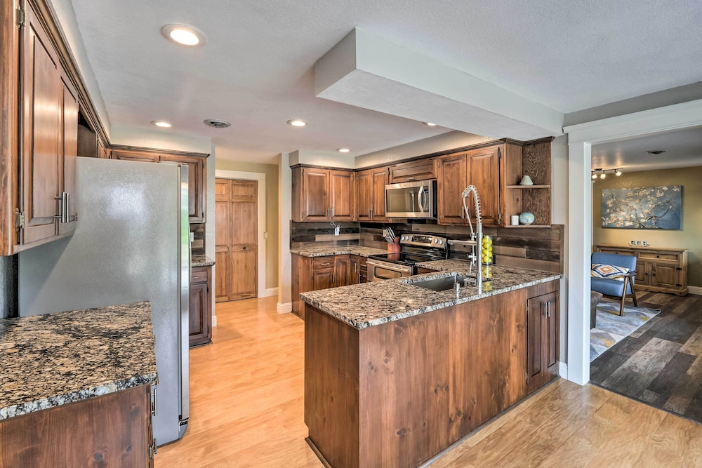 Peaceful Ranch-style Camano Home on 5 Acres! view 2