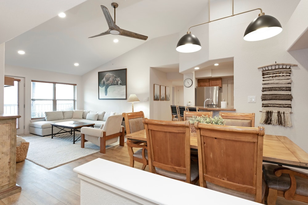 River Pines A303 3 Bedroom Condo
