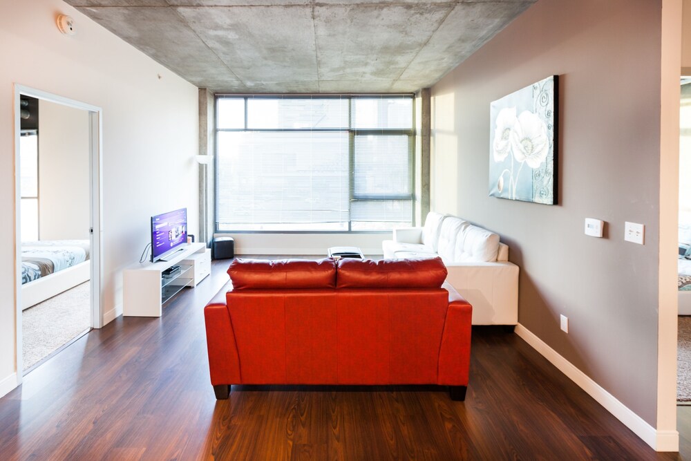 Fully Furnished Suites Staple Center-4