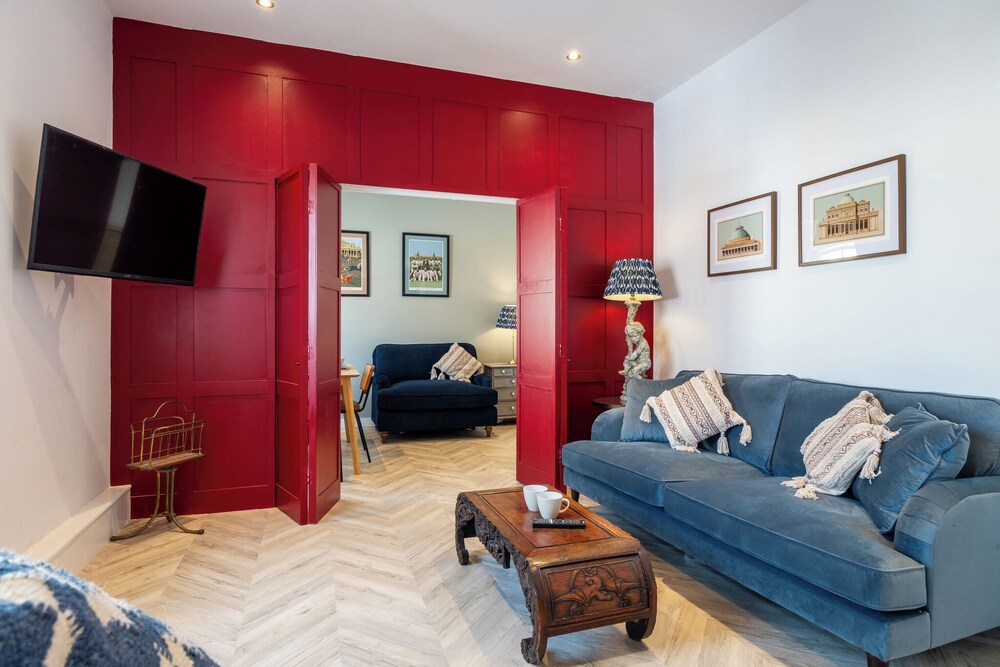 Stunning HighStreet Escape in Cheltenham