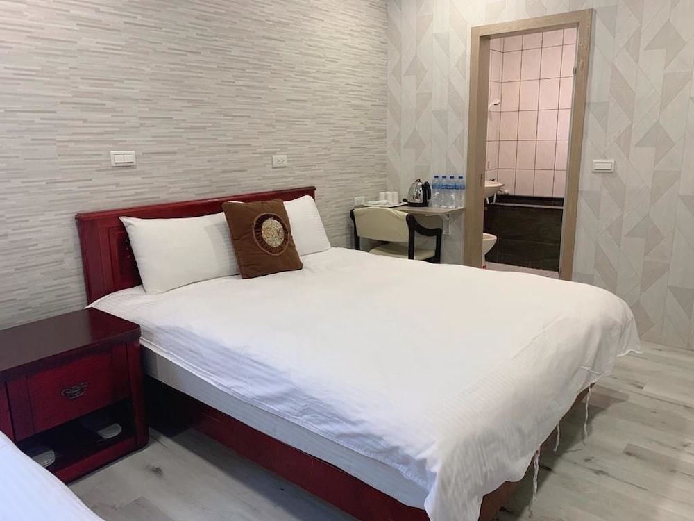 Jiaoxi Hot Springs Hotel