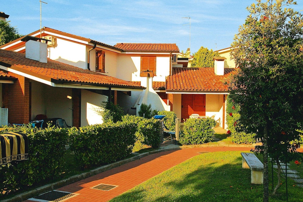 Apartment in Italy Near Sandy Beach