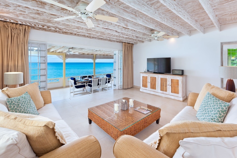 Easy Reach by Blue Sky Luxury view 4
