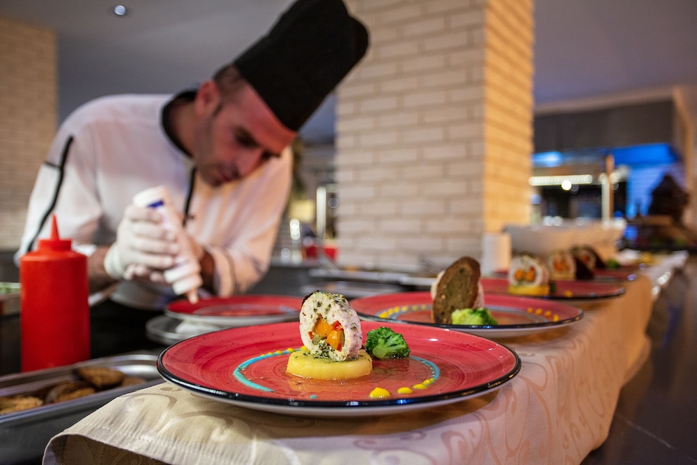 NoxInn Deluxe Hotel - All inclusive