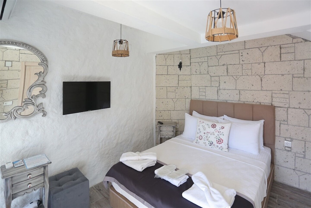 Fizzio Alaçatı Hotel - Image 92