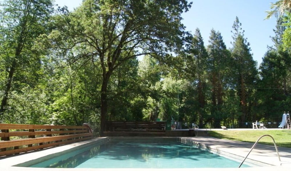 Pine Grove