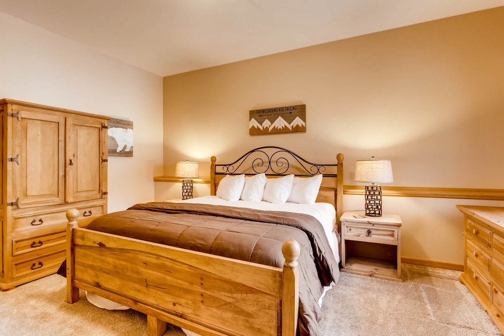 Estes Park Condos - Property Image 126