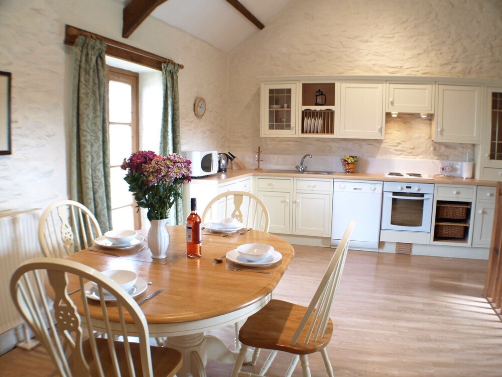 Looe Vacations - Polean Farm Cottages - Property Image 4