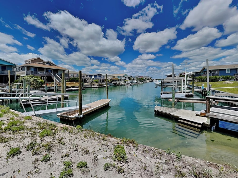 The Last Dollar Cottage by Topsail Realty