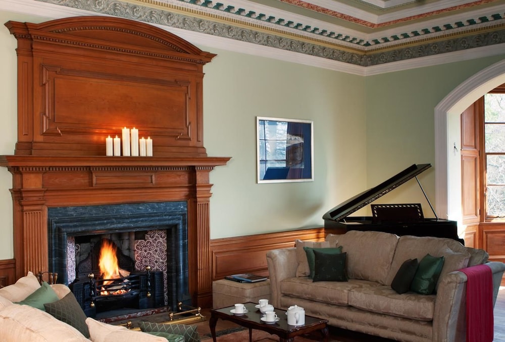 Glencoe House