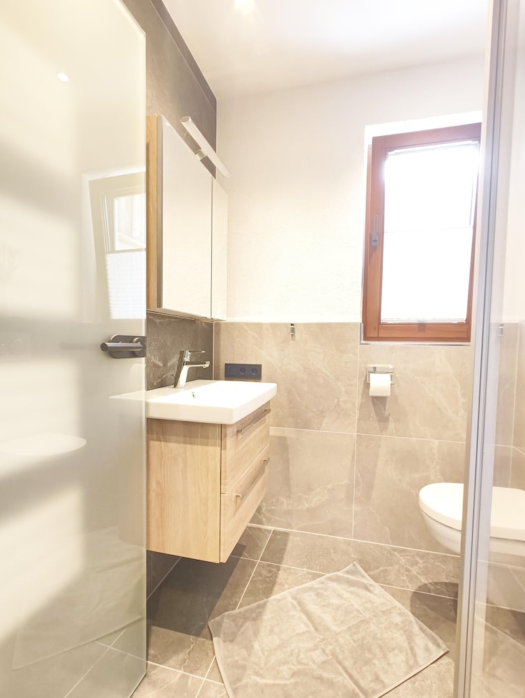 Exclusive Apartment With Garden and Whirlpool