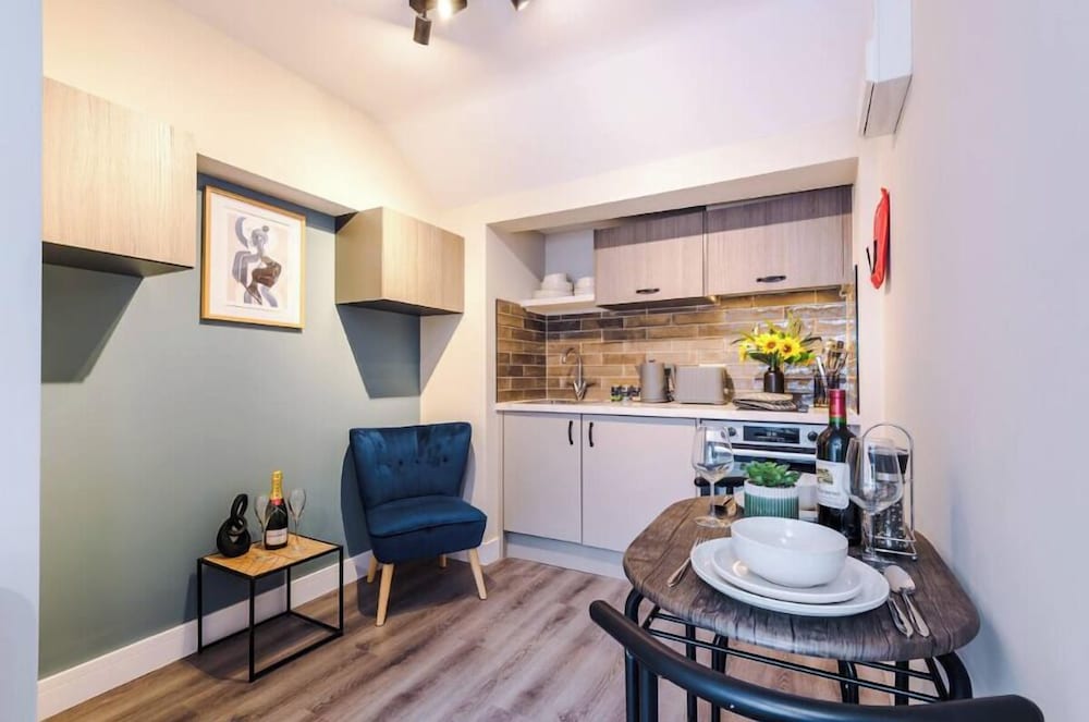 Flat 3 30 Northgate