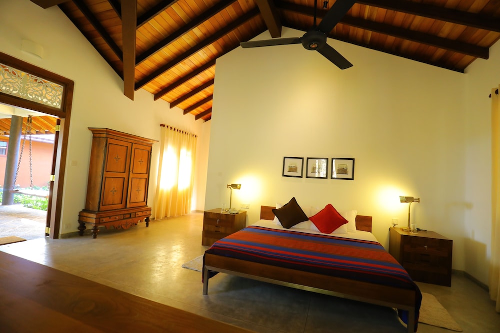 Makuludola Bungalow view 5