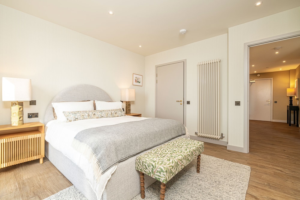 The Eades ADC Atelier 2 Bed