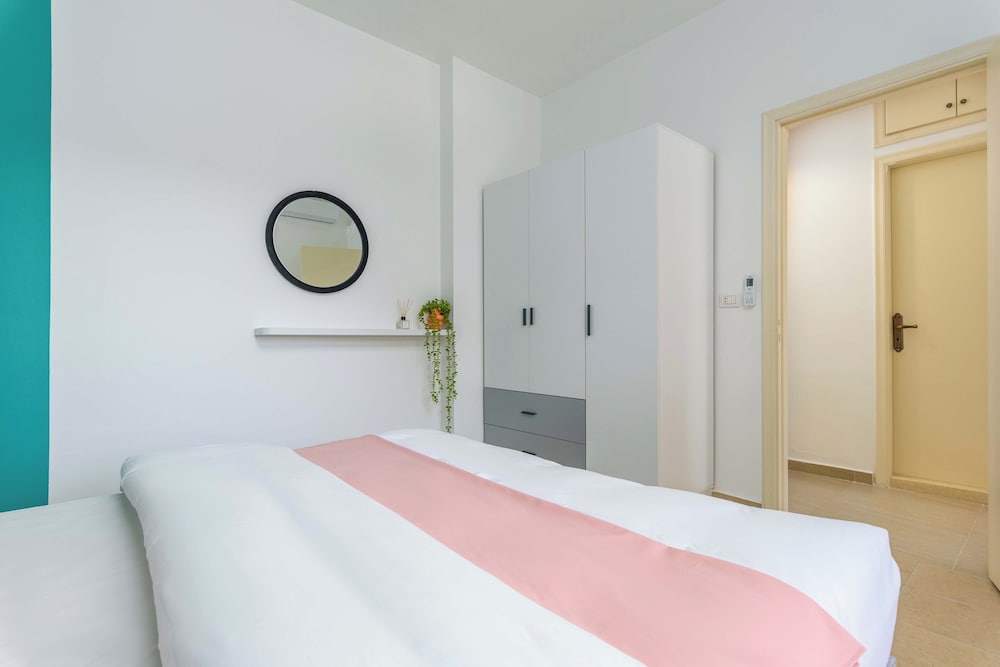 Polka 2BR Apartment in Batroun