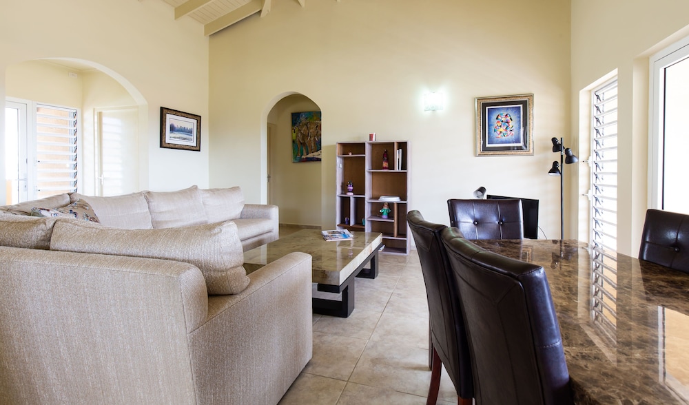 Ananda Curacao