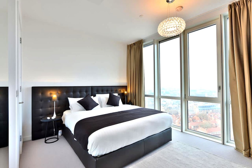 Bird s eye View - Luxury 2bdr Penthouse In Central London