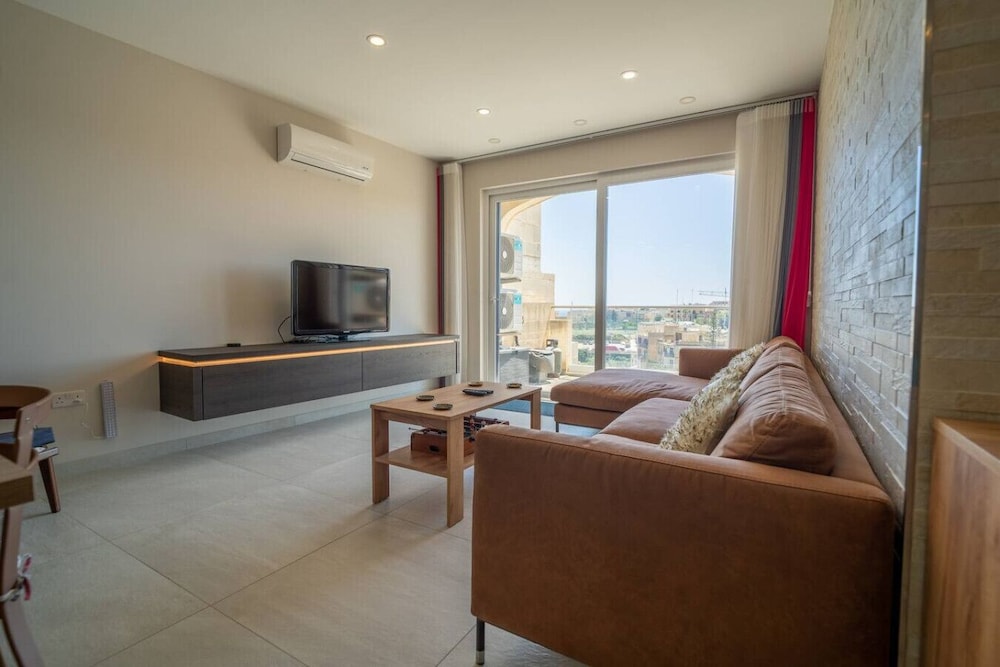 Ghajnsielem Retreat 4 Bedrooms Panoramic Terrace