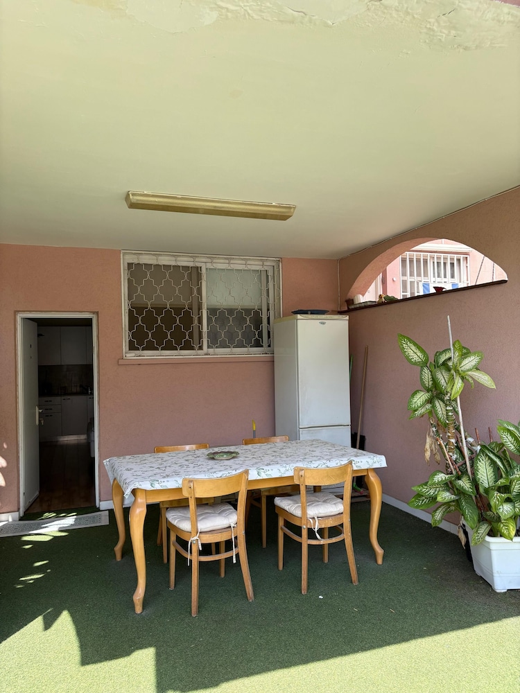 Kfar Saba Guesthouse