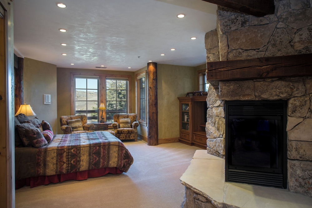 Stag Lodge at Deer Valley Resort - Four Bedroom with Spa #23 4 Condo