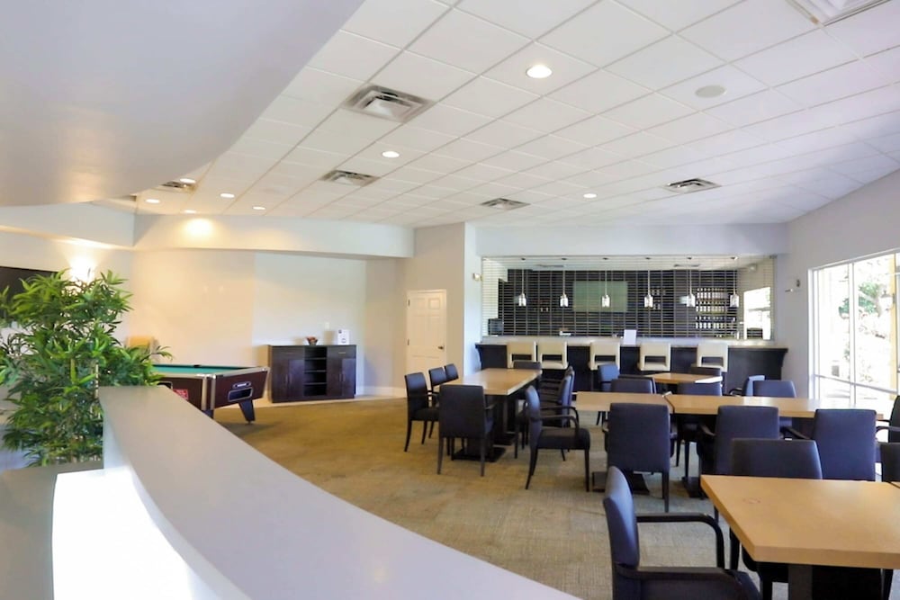meeting & event spaces