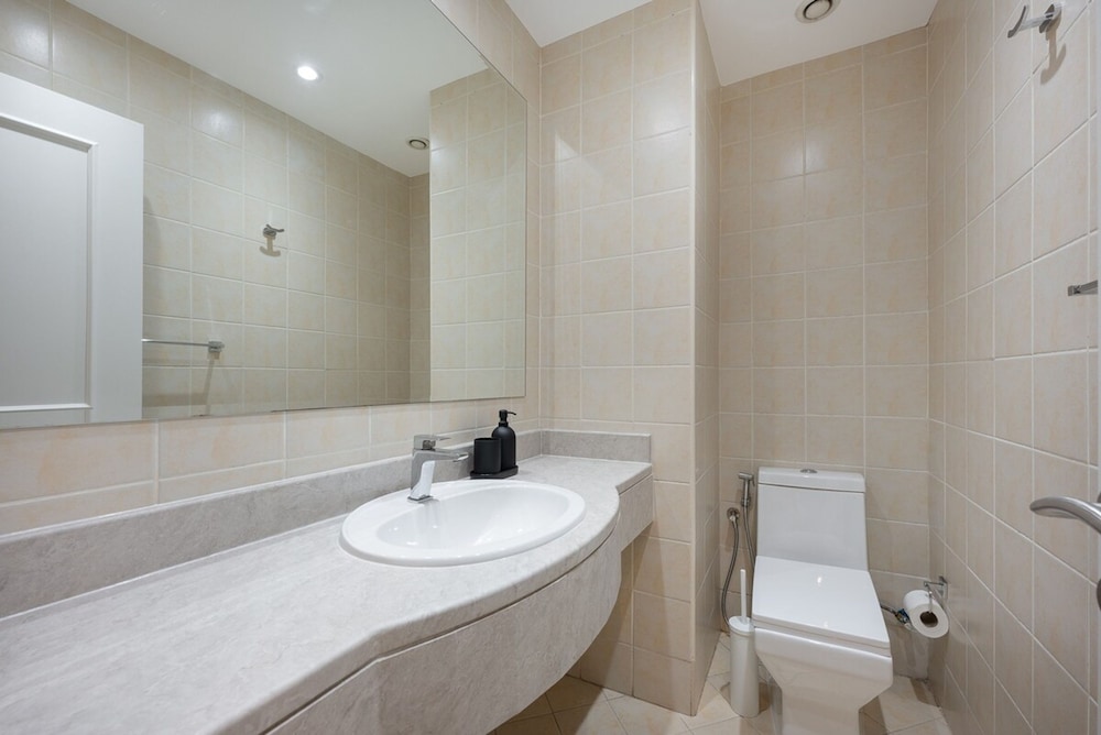 Premium 1-bedroom Apartment in Dubai Marina