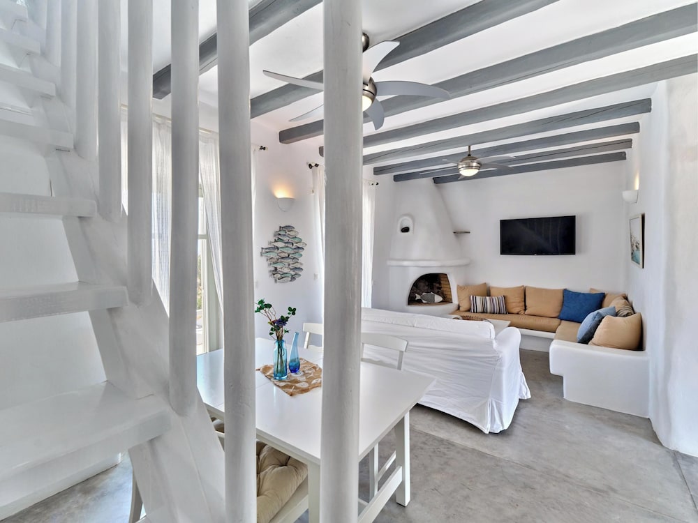 Apleton Villas Paros