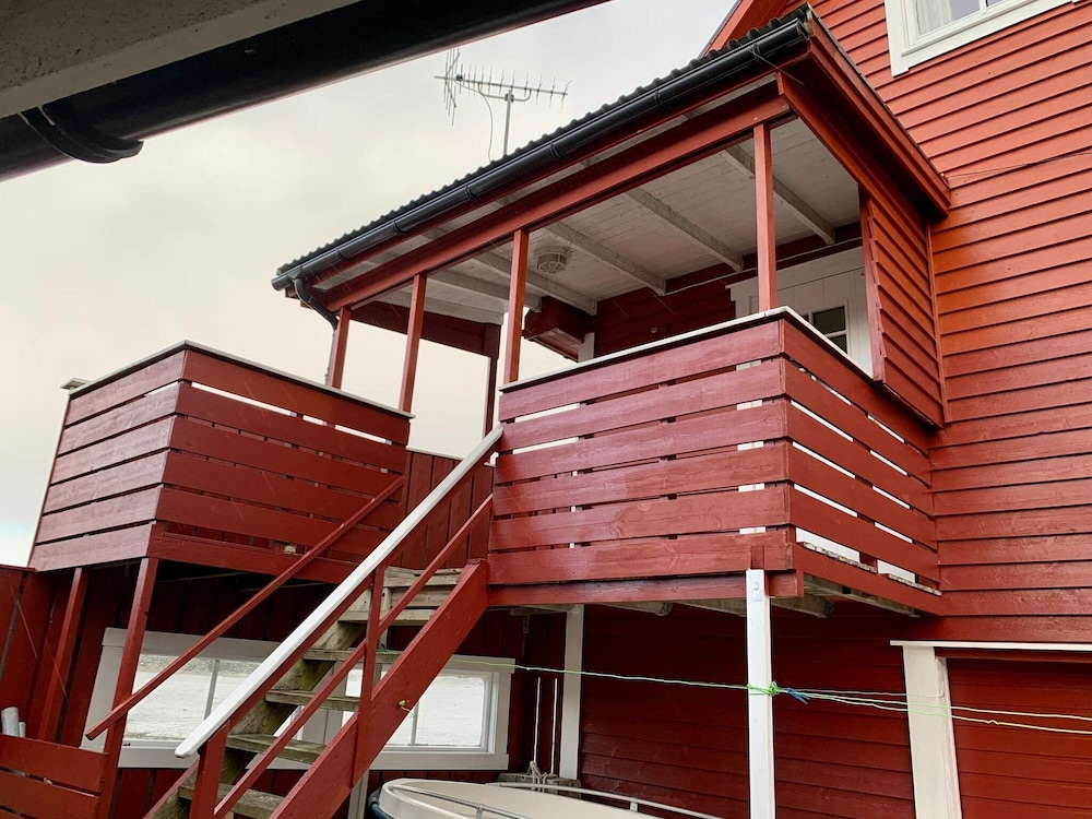 6 Person Holiday Home in Brandasund view 2