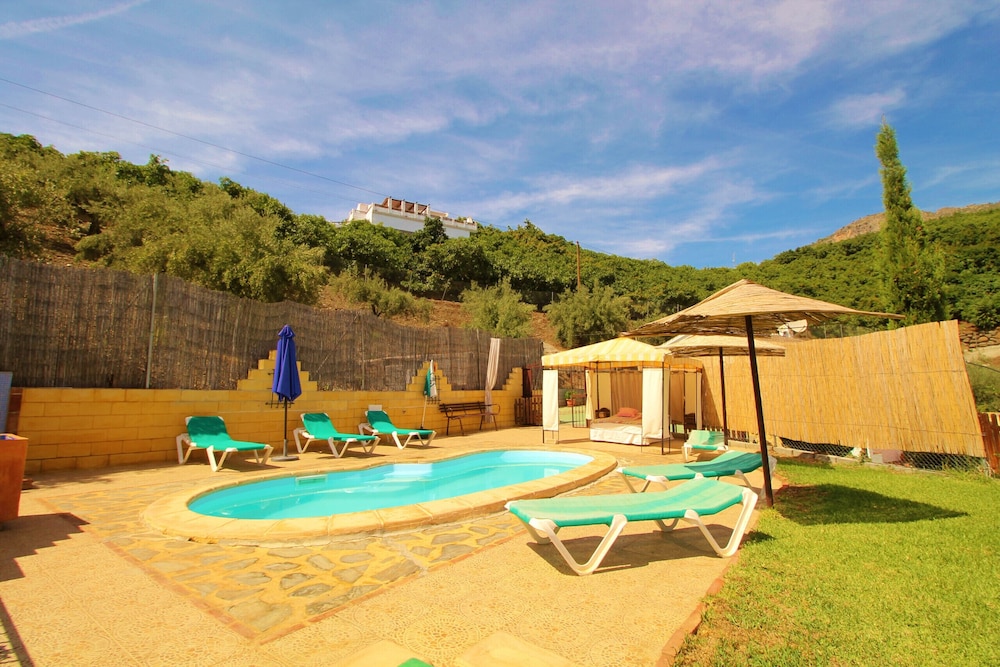 1038 Villa Cruz view 5