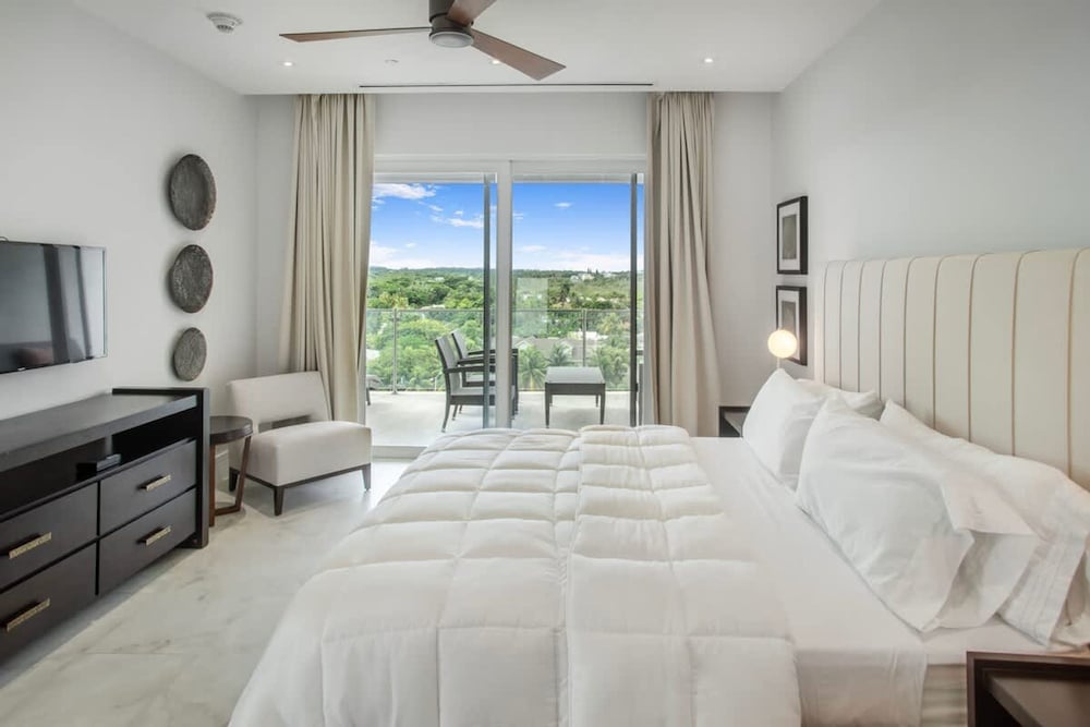 One Bedroom Condo at ONE Cable Beach