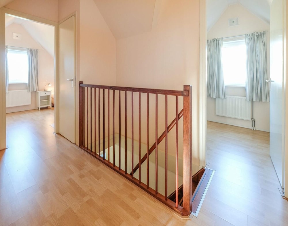 Charming Villa With Terrace Near Forest